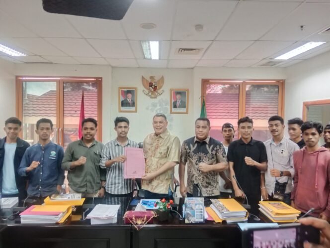 Soal Jalan Lingkar Ambalau, Benhur: Kami Akan Undang Bupati Bursel