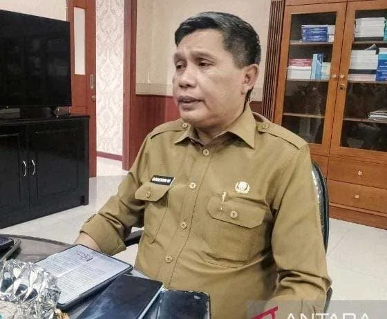 Bodewin Pastikan Perombakan Birokrasi Ambon Sesuai Mekanisme