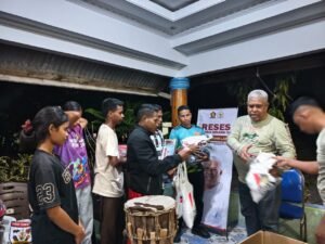 Laipeny Salurkan Bantuan Alat Tinju Bagi Atlet MBD