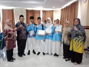Empat Siswa MTsN Ambon Lolos ke Ajang OMI Tingkat Provinsi