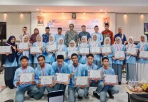 12 Dari 18 Siswa MAN Ambon Ukir Prestasi di Ajang OMI