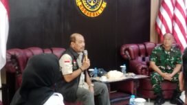 Anggota Komite II DPD RI Letjen TNI (Purn) Nono Sampono menyambangi Markas Kodaeral IX Ambon dalam agenda Reses ke Maluku, 13 Oktober 2025