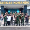 Letjen TNI (Purn) Nono Sampono dalam Kunjungan Kerja sebagai Anggota Komite II DPD RI ke Markas Komando Daerah Angkatan Laut (Kodaeral) IX Ambon, Senin 13 Oktober 2025