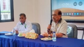 Anggota DPD RI Letjen TNI (Purn) Nono Sampono bersama Rektor UIN A. M. Sangadji Ambon Dr. Abidin Wakano saat kunjungan ya ke Kampus UIN AMSA, Selasa 14 Oktober 2025