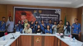 Anggota DPD RI Letjen TNI (Purn) Nono Sampono melakukan pertemuan bersama jajaran Dinas PUPR Maluku dalam agenda reses ke Ambon, Jumat 17 Oktober 2025