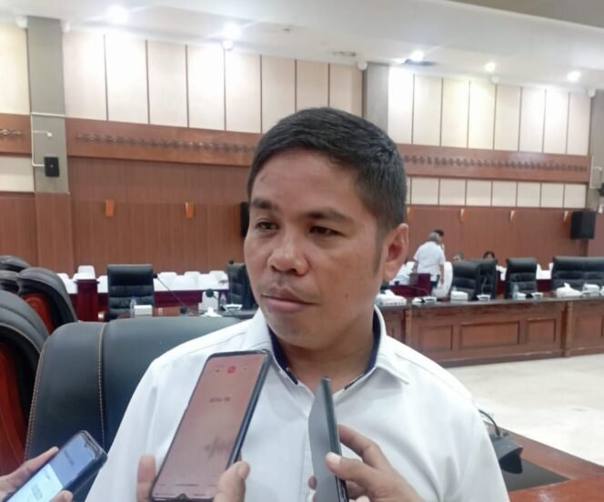 
Komisi I DPRD Maluku Warning OPD: Anggaran Ketat, Kinerja Harus Tepat