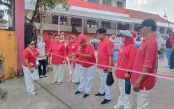 Ribuan Siswa SMAN 13 Ambon Meriahkan Parade HUT Kemerdekaan