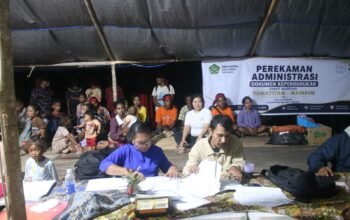 Sinergi Pemerintah dan Lembaga Keagamaan Layani Administrasi Umat Buddha Pedalaman Pulau Seram
