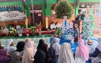MIN 1 Ambon Kokohkan Cinta Rasul Lewat Maulid